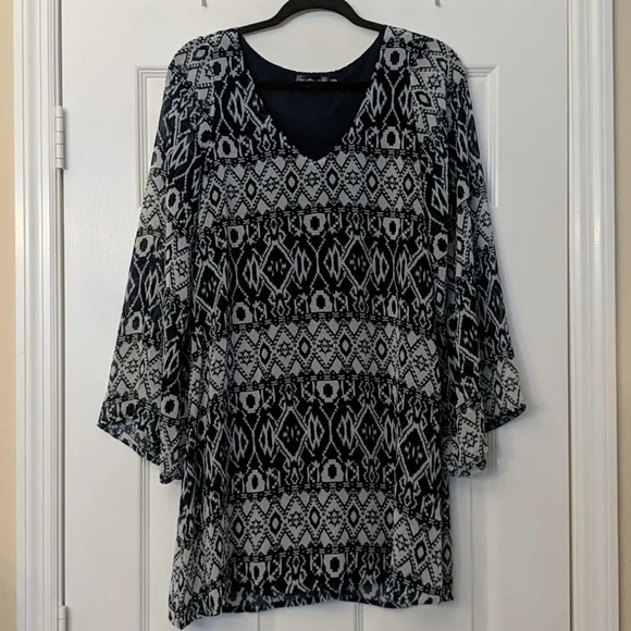 MIDNIGHT DOLL Flowy Cutout Back Dress - Picture 1 of 6